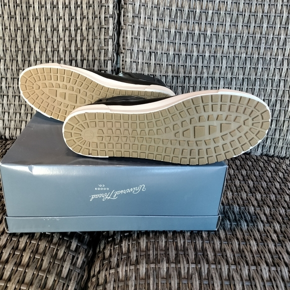 Universal Thread Women's Shirley Rain Boots Black Size 11 - Picture 3 of 4